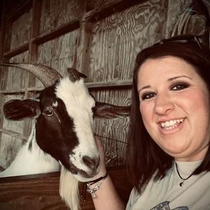 Meet your Posher, Christy